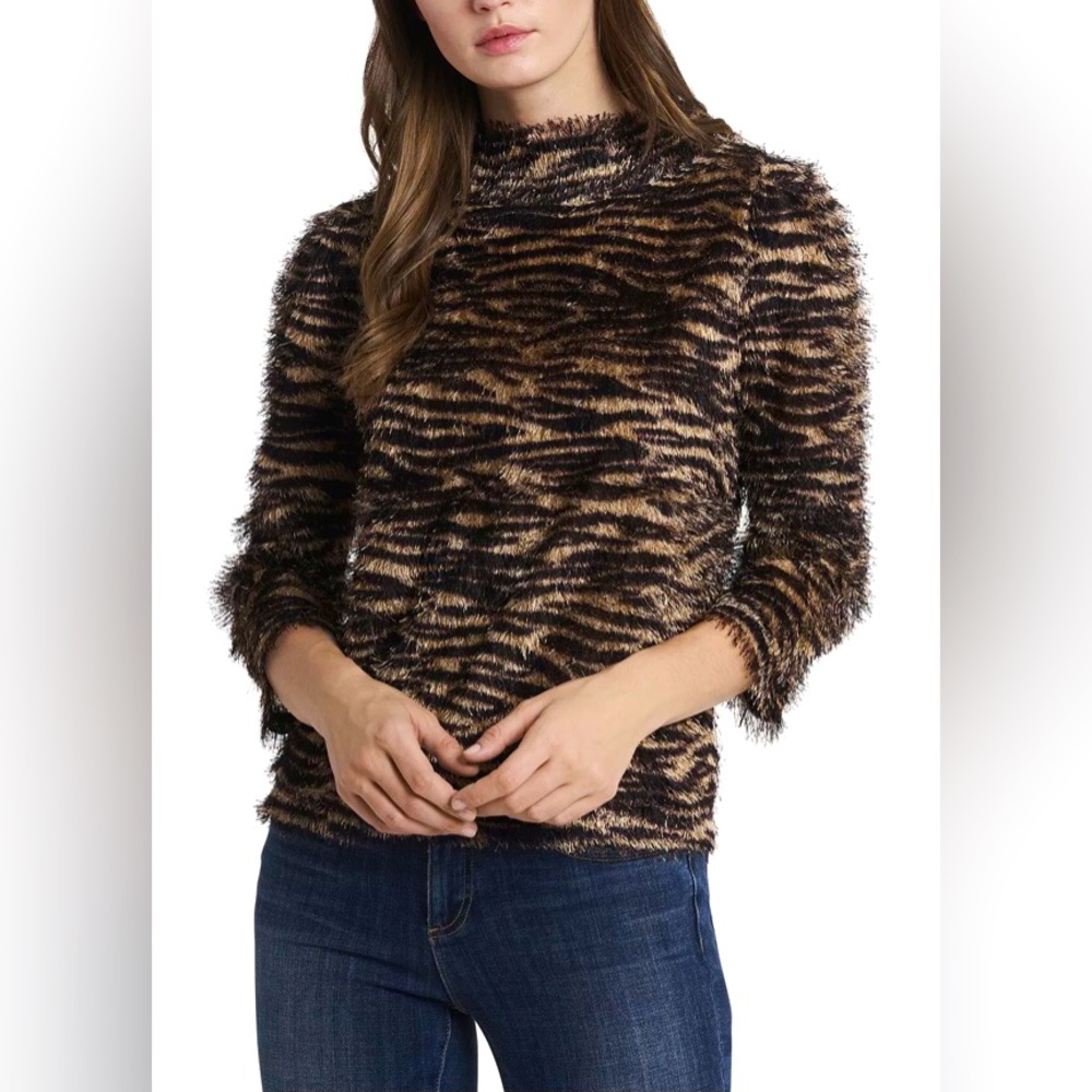 Vince Camuto zebra print eyelash knit top Brand New, Unworn